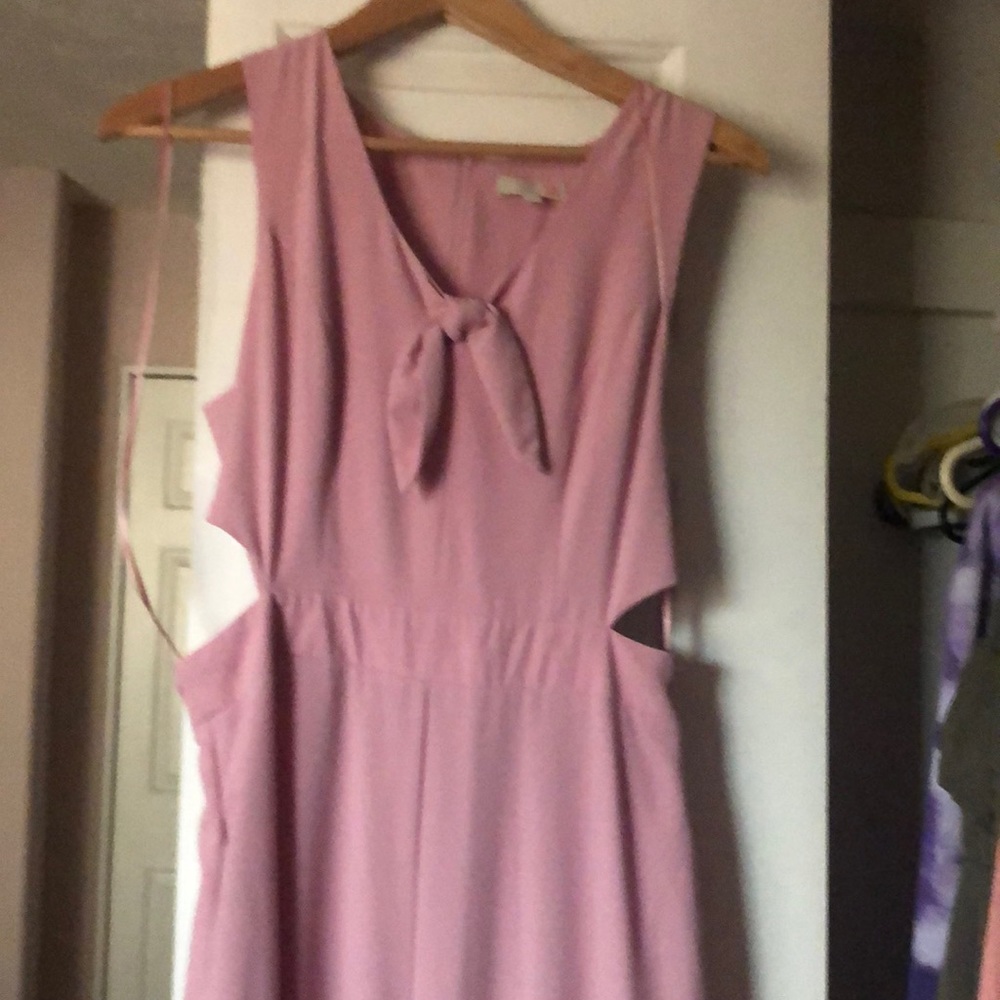 Romper zips up back never worn